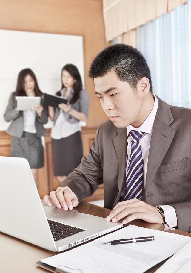 赛场风云变幻：突发事件分析及应对经验