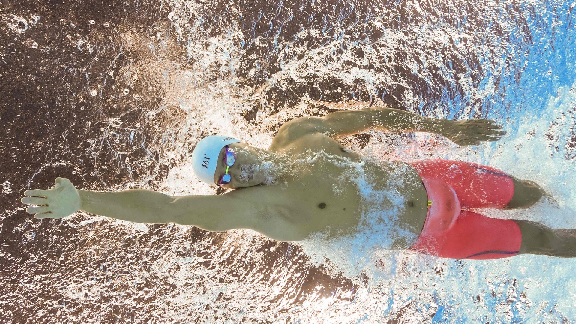 球迷故事：他们追球的执着与你想象的不同，追球追求